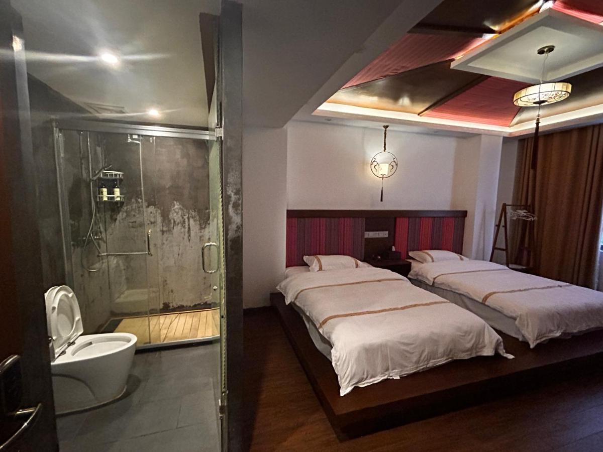 Family Hotel จางเจียเจี้ย ภายนอก รูปภาพ