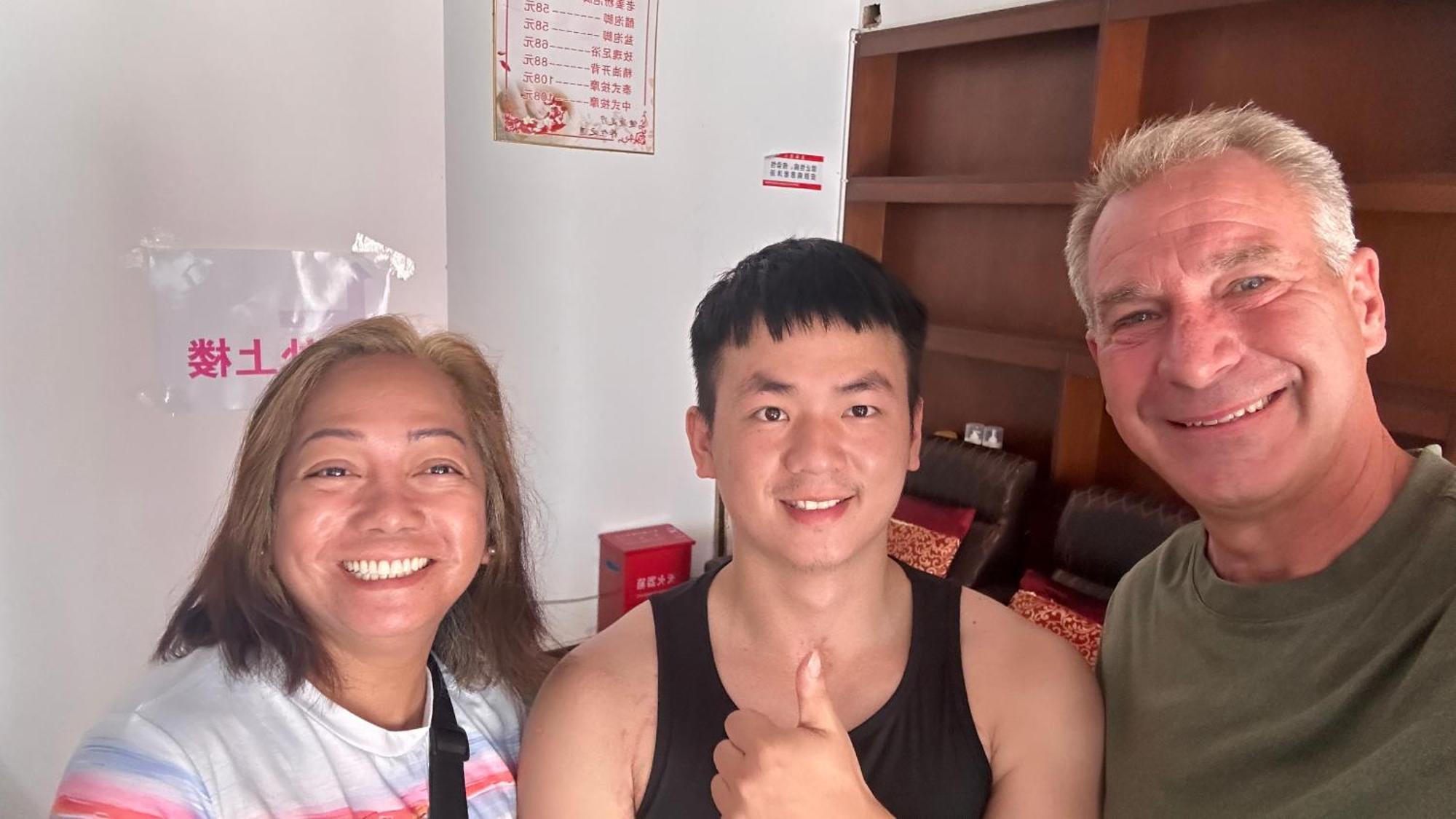 Family Hotel จางเจียเจี้ย ภายนอก รูปภาพ
